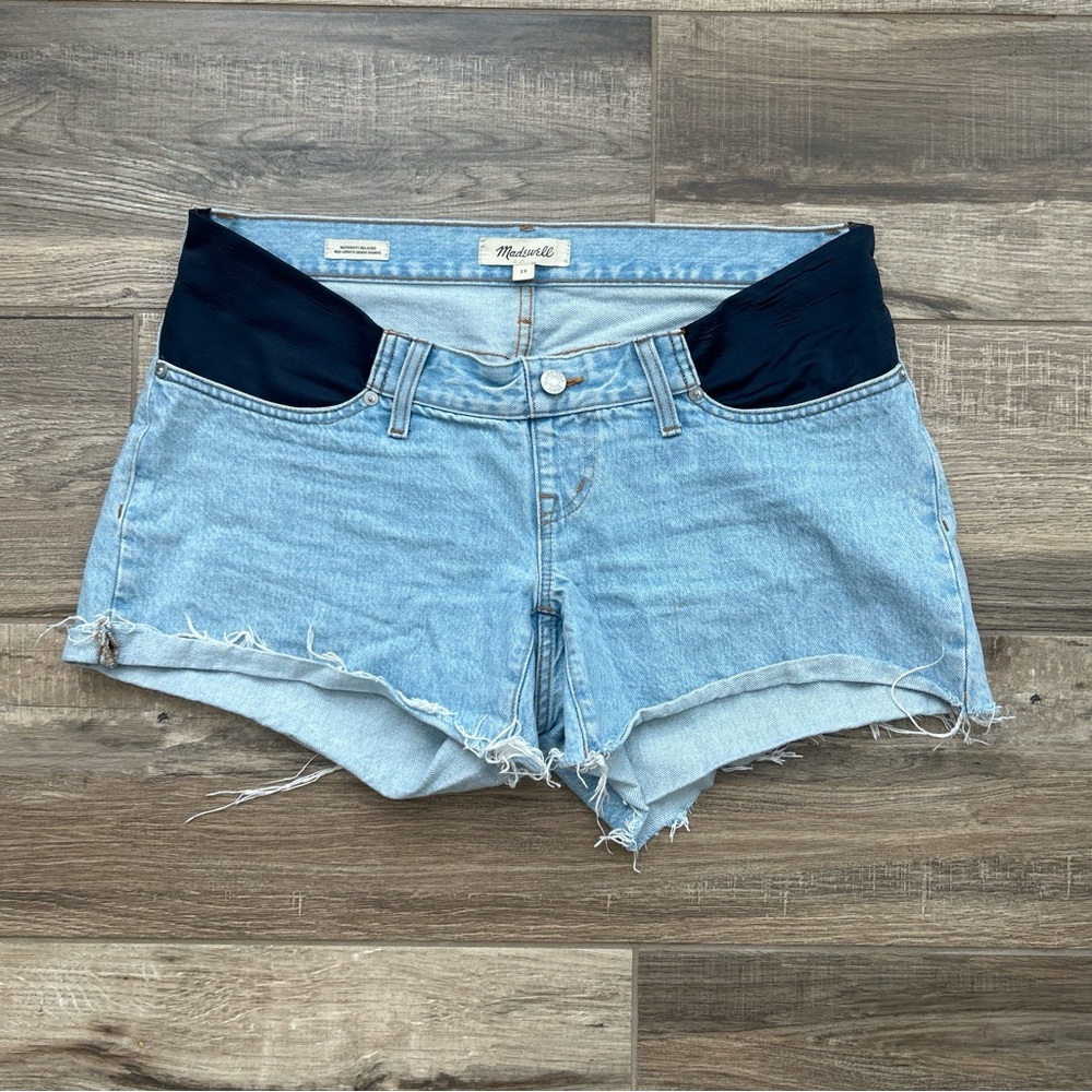 Madewell Maternity Denim Jean Shorts Size 29 light wash
